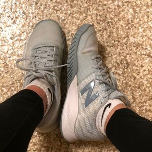 New Balance 996 Tennis Shoe